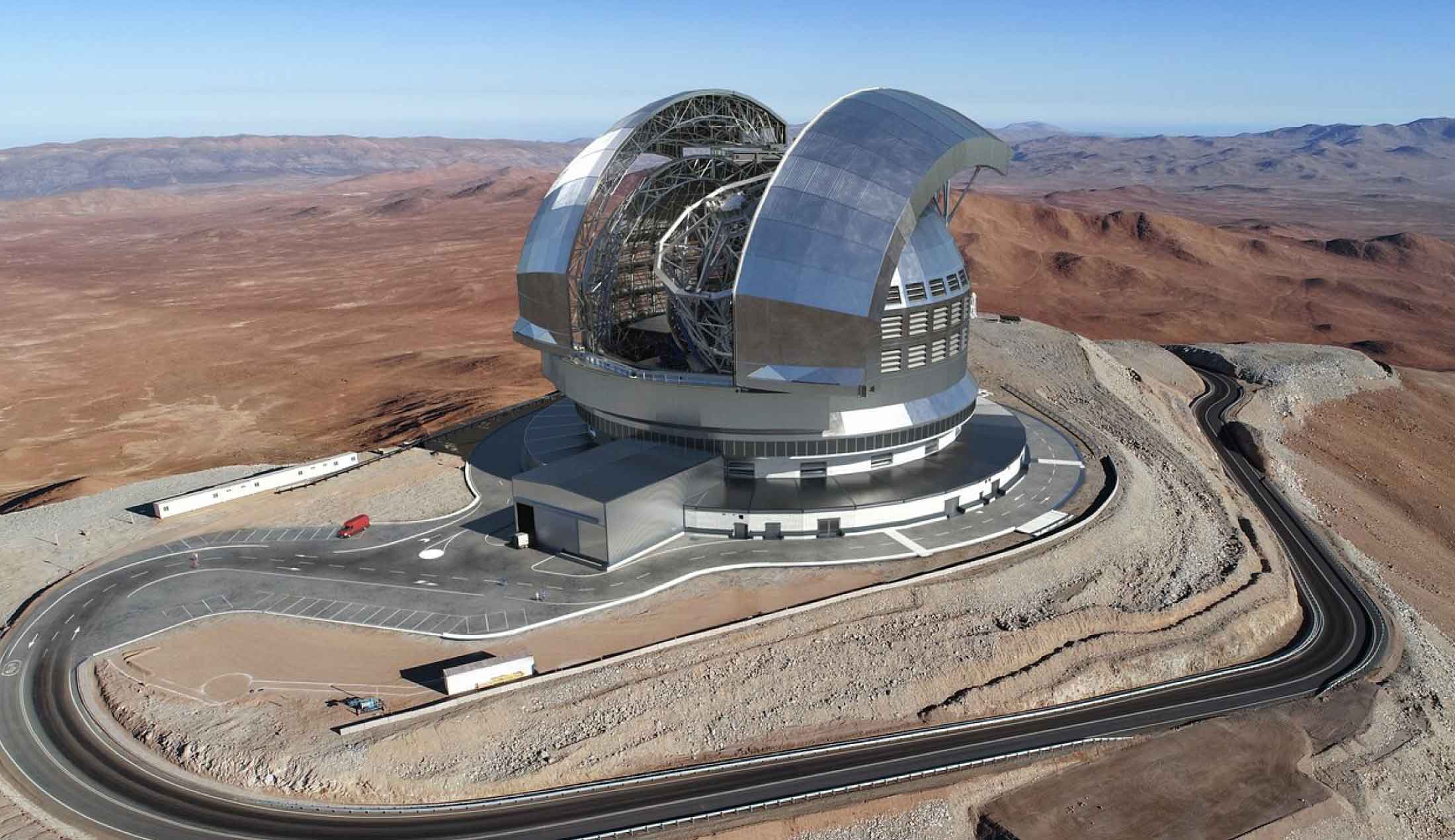 ELT-teleskopet på berget Cerro Armazones i Chile.